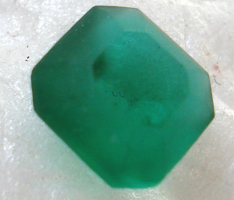 7mm (4671/2) TTC Frosted Emerald Square Octagons