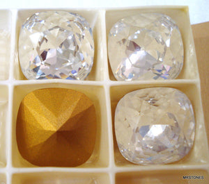 18mm (4470) Antique Square Crystal
