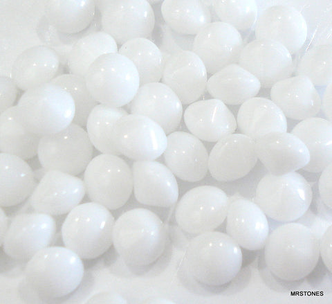 4.5mm (3189) (19ss) Chalk White Round Buff Top Doublet