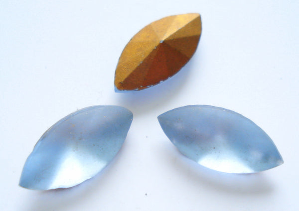 15x7mm (3146) Light Sapphire Frosted Matte Marquise Buff Top Doublet