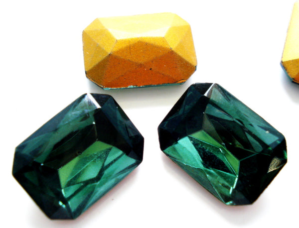 18x13mm (4626/2) Green Tourmaline Cushion Octagon