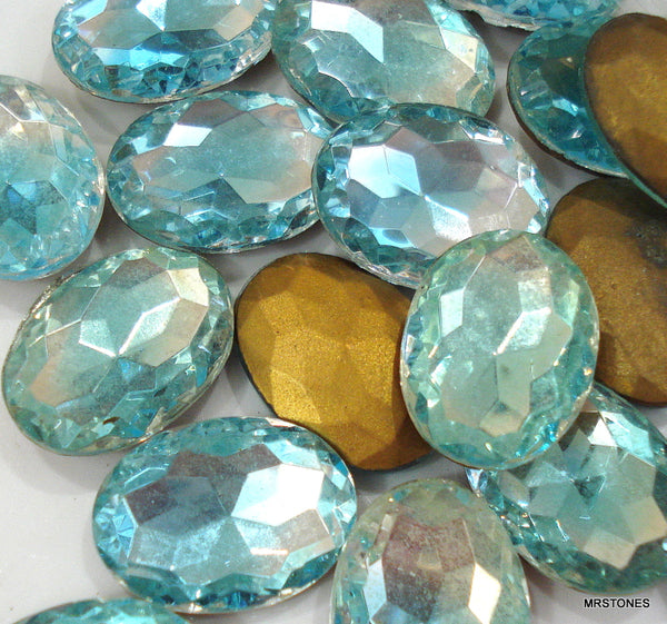 18x13mm (4115) Aqua Crystal Bi Color Scalloped Edge Oval Shape