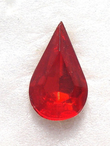 10x6mm (4300/2) TTC Light Siam Red Pear Shape