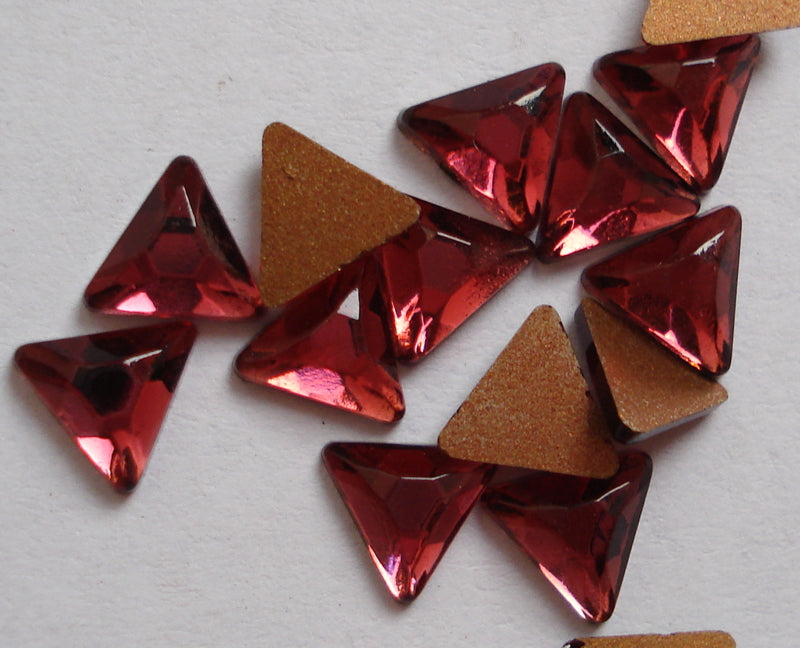 5.75mm (2722) Ruby Flat Back Triangle – MrStones