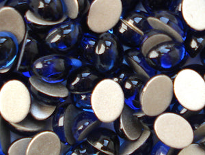 8x6mm (2195) Glass Dark Sapphire Oval Cabochon
