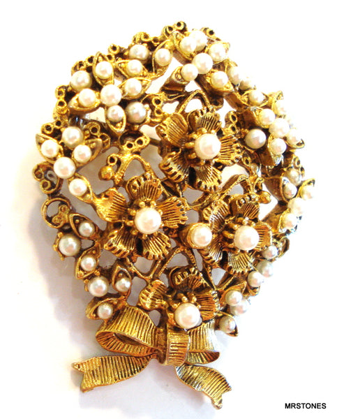 Florenza Signed Brooch Floral Wreath Faux Pearls