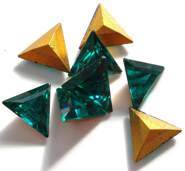 5mm (4722) Emerald Triangle Shape