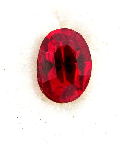 7x5mm (4100/2) TTC Siam Red Oval Shape