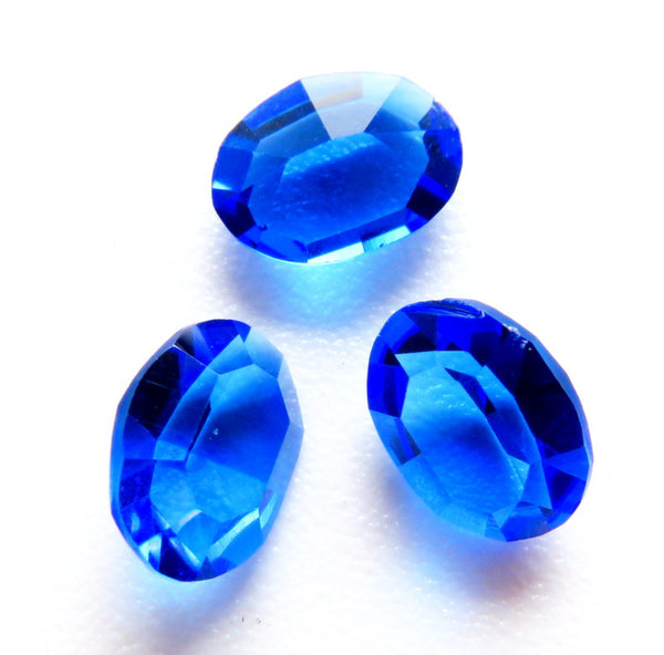 8x6mm (4100) Sapphire Blue Un-Foiled Oval Shape