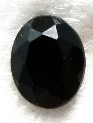 10x8mm (4130/2) TTC Jet Black Un-foiled Oval Shape