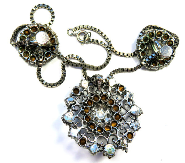 Lovely Vintage Set Floral Elegant Necklace Earrings